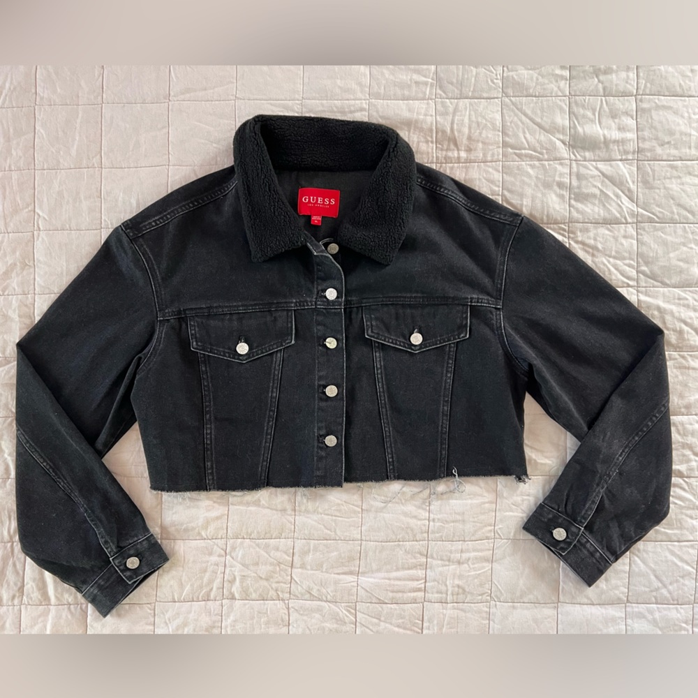 Guess Black Cropped Denim Trucker Jacket w/ Sherpa Collar - XL